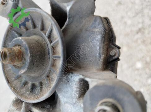 Toyota Corolla Silecek Motoru AE101 çıkma parça