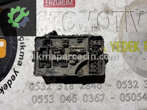 Toyota Corolla Sigorta Kutusu çıkma parça