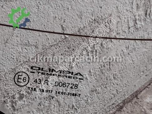 Toyota Corolla Arka Cam çıkma parça