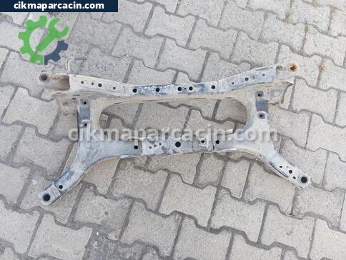 Toyota Corolla Arka Dingil çıkma parça