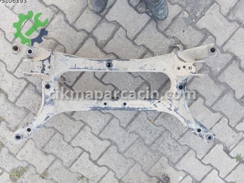 Toyota Corolla Arka Dingil çıkma parça