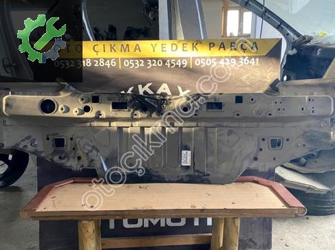 Toyota Corolla Arka Panel 58307-02370 çıkma parça