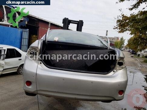 Toyota Corolla Arka Tampon çıkma parça
