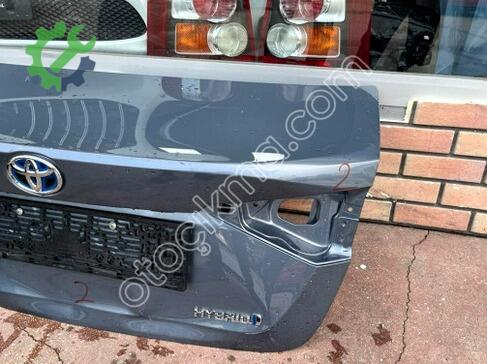 Toyota Corolla Bagaj Kapağı çıkma parça