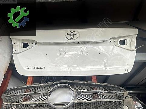 Toyota Corolla Bagaj Kapağı çıkma parça
