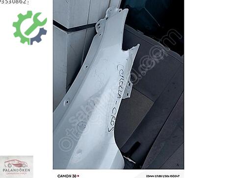 Toyota Corolla Çamurluk çıkma parça
