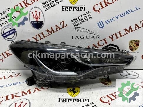 Toyota Corolla Sağ Ön Far çıkma parça