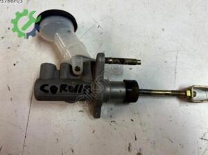 TOYOTA COROLLA DEBRİYAJ ÜST MERKEZİ