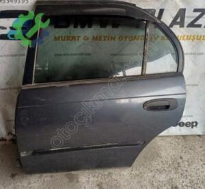 TOYOTA COROLLA EFSANE KASA AE101 SOL ARKA KAPI