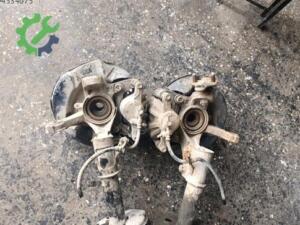 Toyota Corolla Orijinal Çıkma Taşıyıcı