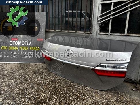 Toyota Corolla Bagaj Kapağı çıkma parça