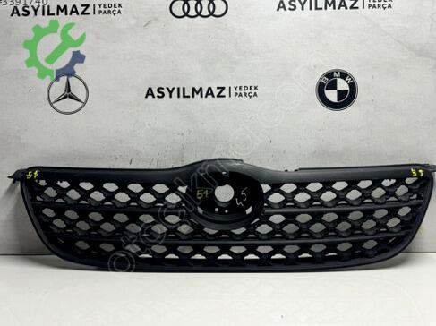 Toyota Corolla Ön Panjur çıkma parça