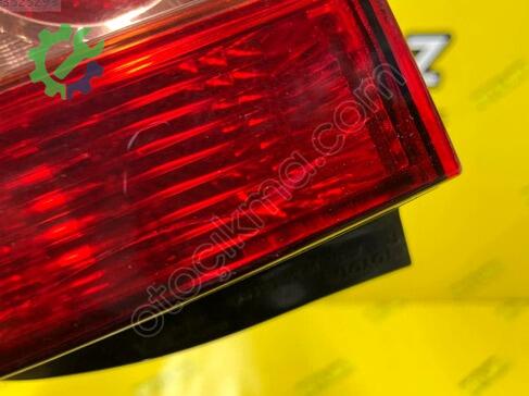 Toyota Corolla Sol Arka Stop 81561-02300 çıkma parça