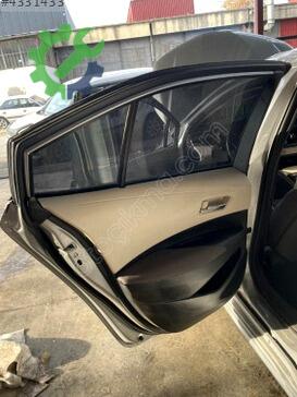 Toyota Corolla Kapı Döşemesi çıkma parça