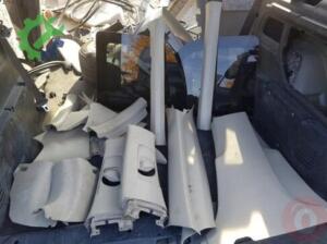 Toyota Corolla İç Trim Plastiği Hatasız Orjinal Çıkma