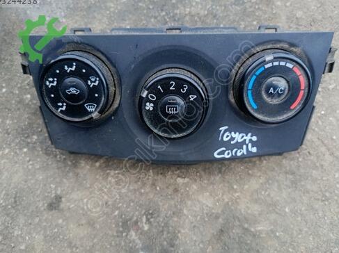 Toyota Corolla Klima Kontrol Paneli çıkma parça