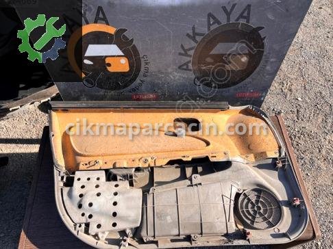 Toyota Corolla Kapı Döşemesi çıkma parça