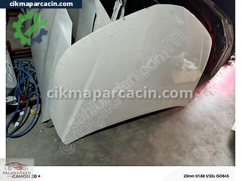 Toyota Corolla Kaput çıkma parça