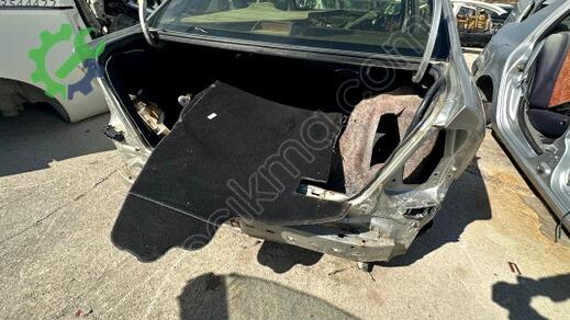 Toyota Corolla Komple Arka çıkma parça