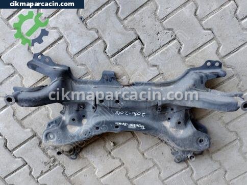 Toyota Corolla Travers çıkma parça