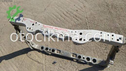 Toyota Corolla Ön Panel çıkma parça