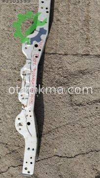 Toyota Corolla Ön Panel çıkma parça