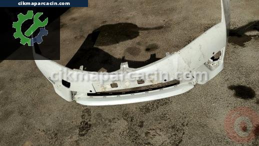 Toyota Corolla Ön Tampon çıkma parça