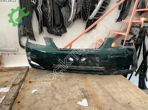 Toyota Corolla Arka Tampon çıkma parça