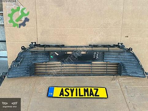 Toyota Corolla Tampon Izgarası 53112 çıkma parça