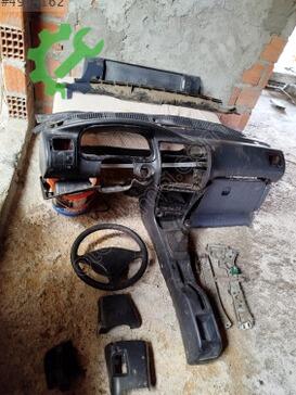 Toyota Corolla Torpido çıkma parça