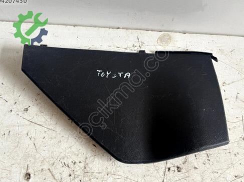 Toyota Corolla Orta Konsol çıkma parça