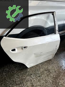 Toyota Corolla Sağ Arka Kapı çıkma parça