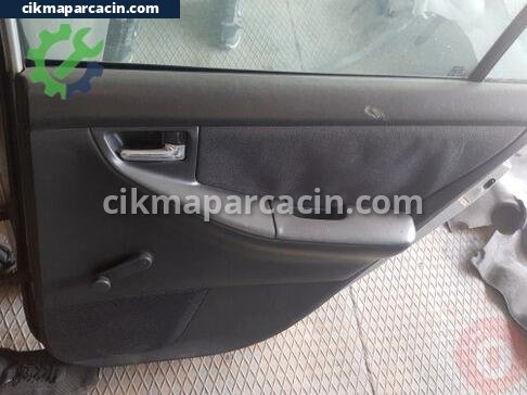Toyota Corolla Kapı Döşemesi çıkma parça