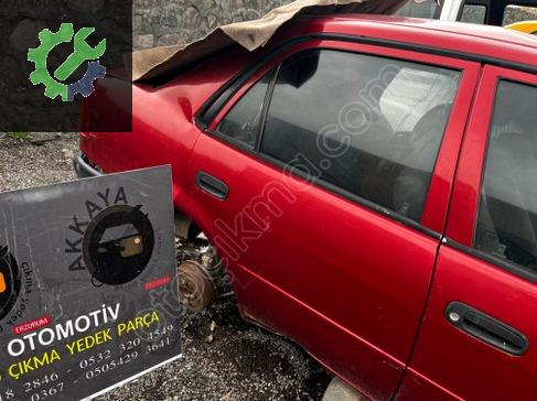 Toyota Corolla Sağ Arka Kapı çıkma parça
