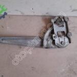 TOYOTA COROLLA SAĞ ARKA KAPI CAM KRİKOSU