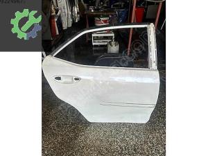 TOYOTA COROLLA SAĞ ARKA KAPI ÇIKMA ORJİNAL