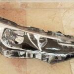 Toyota corolla sağ far çıkma yedek parça