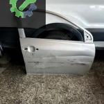 Toyota corolla sağ ön kapı