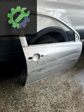 Toyota Corolla Sağ Ön Kapı çıkma parça