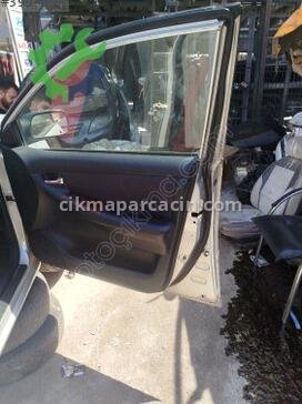 Toyota Corolla Sağ Ön Kapı çıkma parça