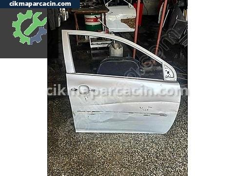 Toyota Corolla Sağ Ön Kapı çıkma parça