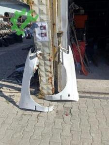 Toyota Corolla sağ sol ön çamurluk 1991 1998