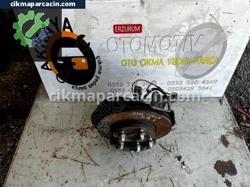 Toyota Corolla Sağ Taşıyıcı çıkma parça