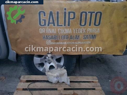 Toyota Corolla Silecek Su Bidonu çıkma parça