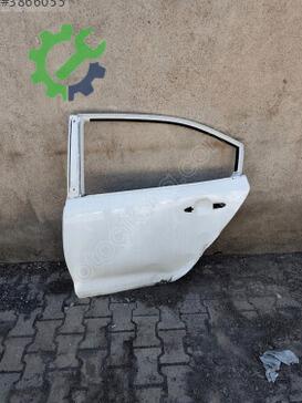 Toyota Corolla Sol Arka Kapı çıkma parça