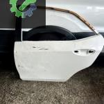 Toyota corolla sol arka kapı