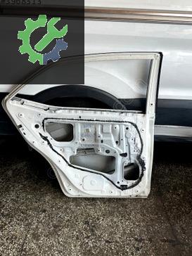 Toyota Corolla Sol Arka Kapı çıkma parça
