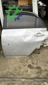 Toyota corolla sol arka kapı