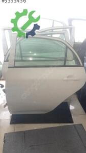 Toyota corolla sol arka kapı orijinal temiz
