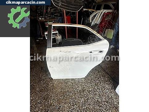 Toyota Corolla Sol Arka Kapı çıkma parça